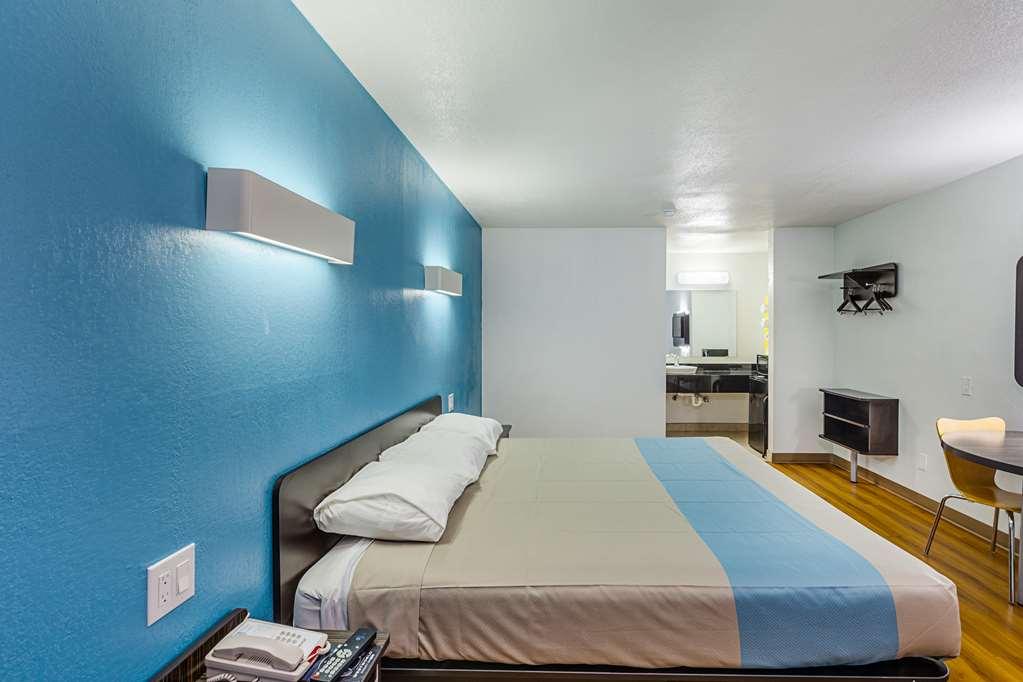Motel 6 Fort Worth - Northside Δωμάτιο φωτογραφία