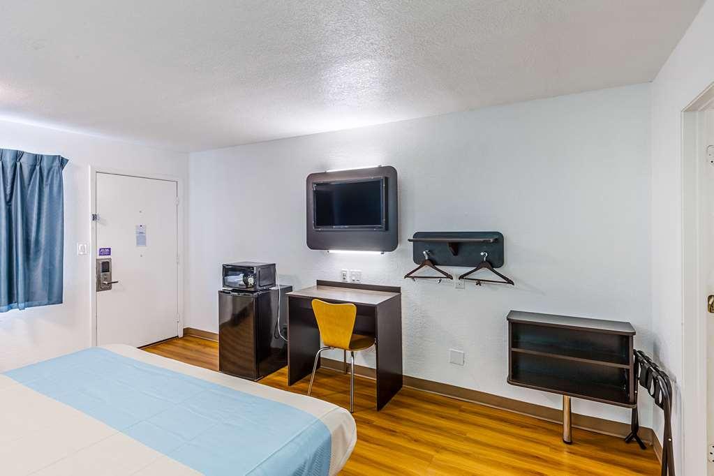 Motel 6 Fort Worth - Northside Δωμάτιο φωτογραφία