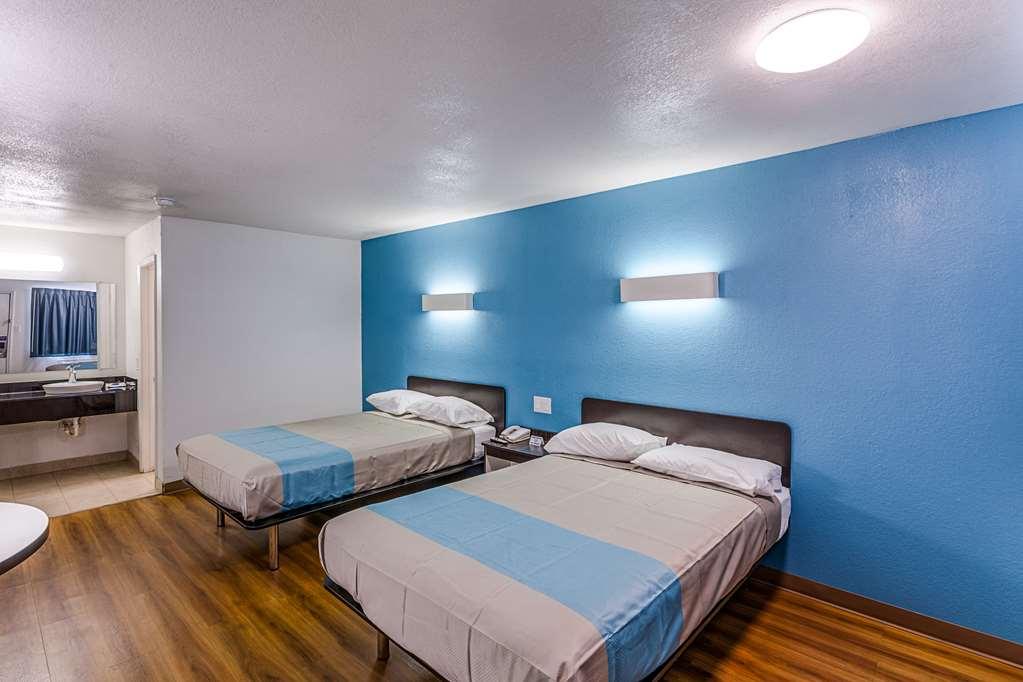 Motel 6 Fort Worth - Northside Δωμάτιο φωτογραφία