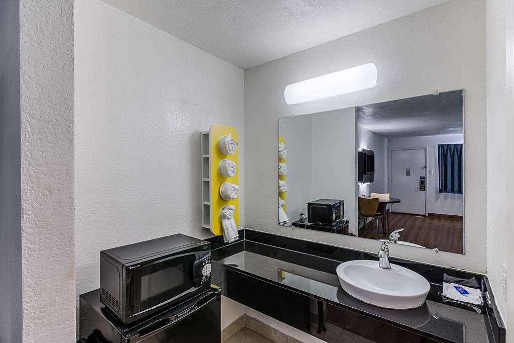Motel 6 Fort Worth - Northside Δωμάτιο φωτογραφία