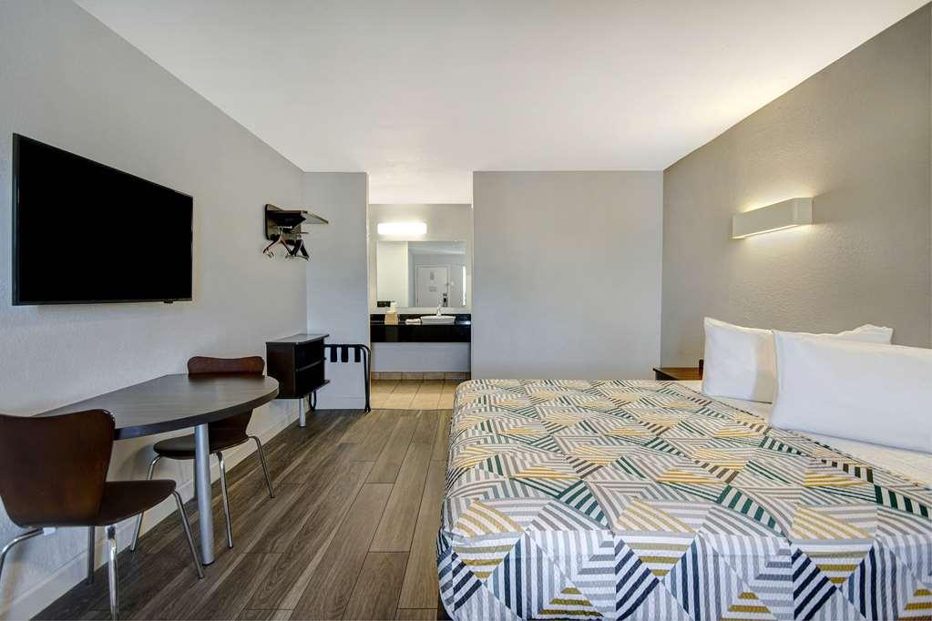 Motel 6 Fort Worth - Northside Δωμάτιο φωτογραφία