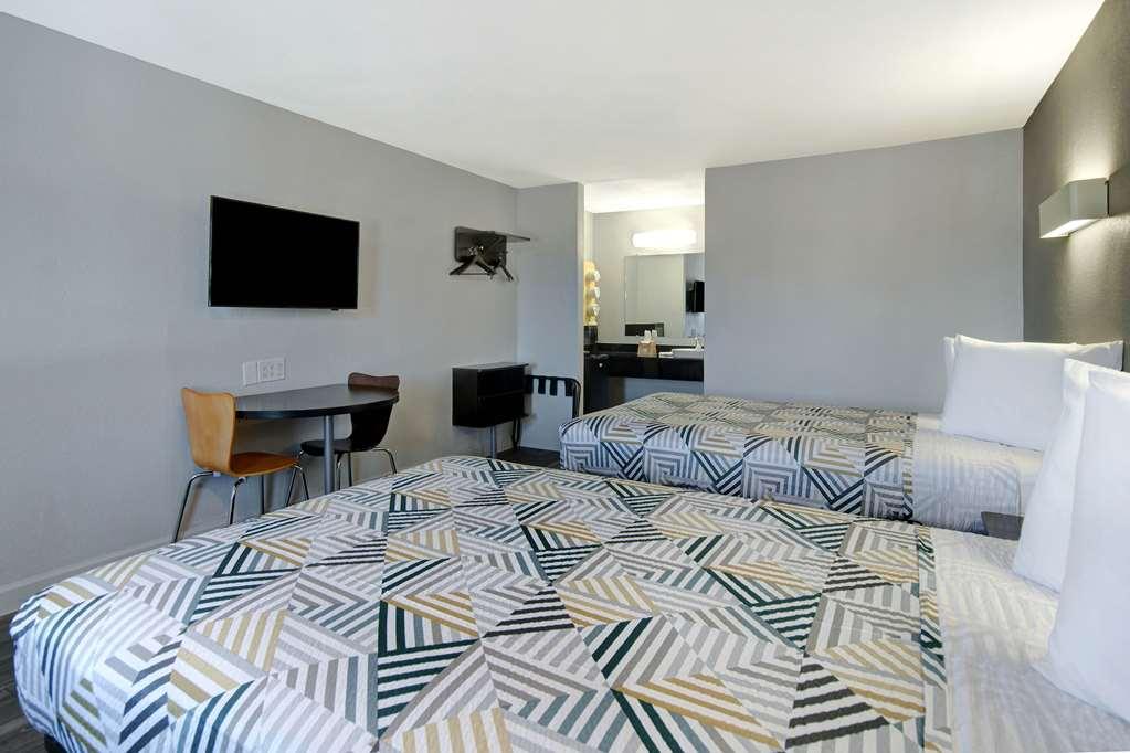 Motel 6 Fort Worth - Northside Δωμάτιο φωτογραφία