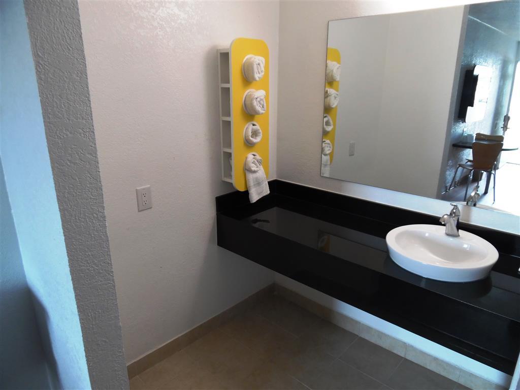 Motel 6 Fort Worth - Northside Δωμάτιο φωτογραφία