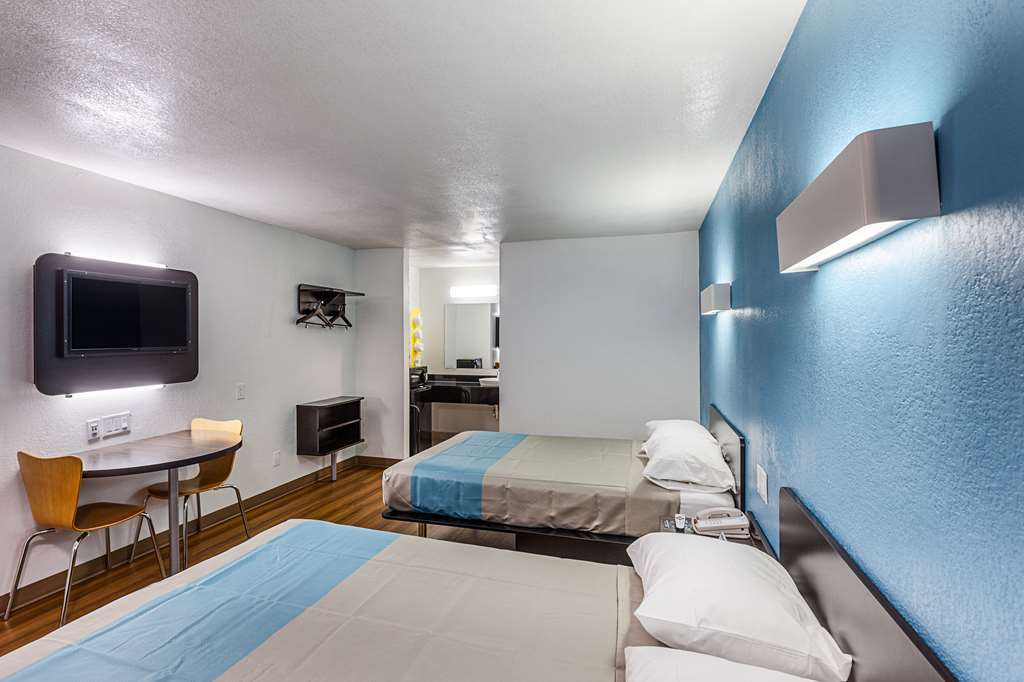 Motel 6 Fort Worth - Northside Δωμάτιο φωτογραφία