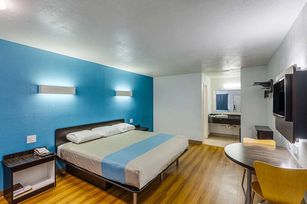 Motel 6 Fort Worth - Northside Δωμάτιο φωτογραφία